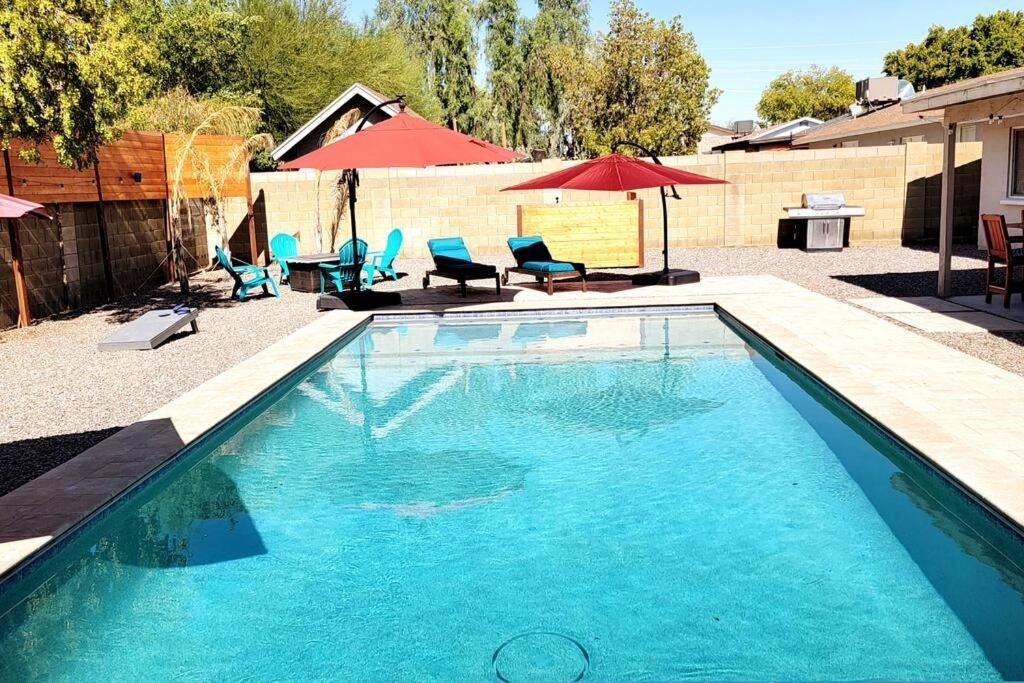 Hébergement de vacances Oasis Private Pool Spacious! 10+ Guests 7 Beds New, Great Location!
